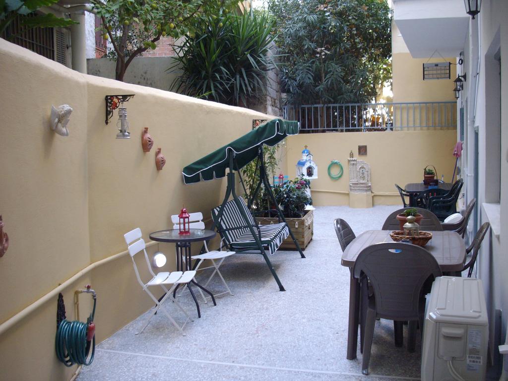 Kokoni Apartments Ambelokipi, Athen Exterior foto